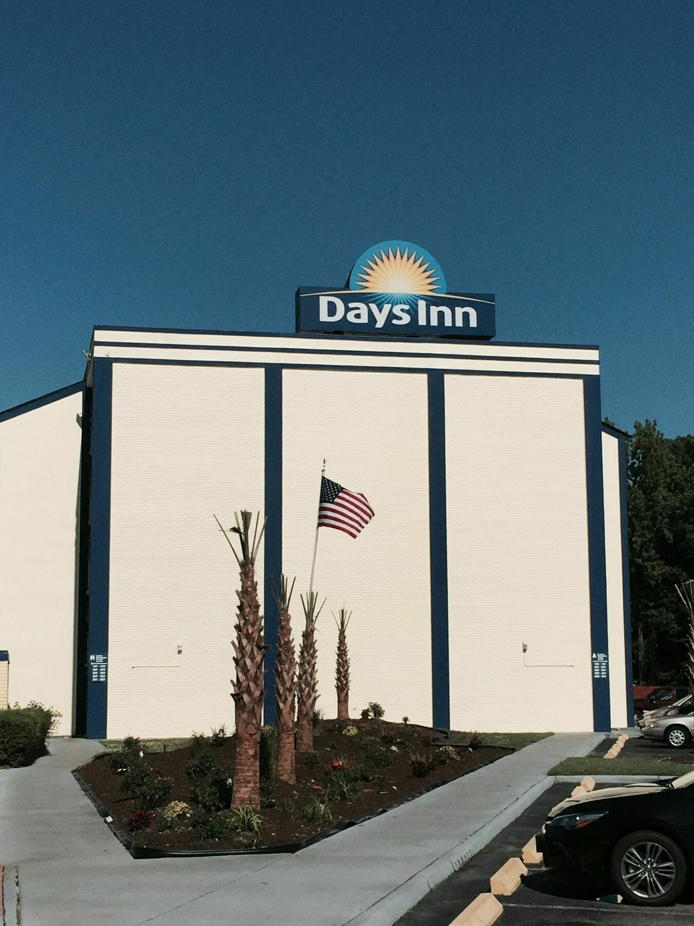 Days Inn By Wyndham Norfolk Military Circle Exterior foto